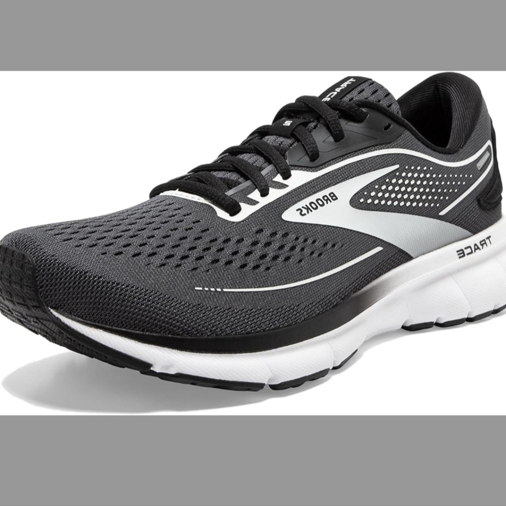 Brooks Trace 2, Dark Grey/Black and White Women's Running Shoes, Size 8D, EUC